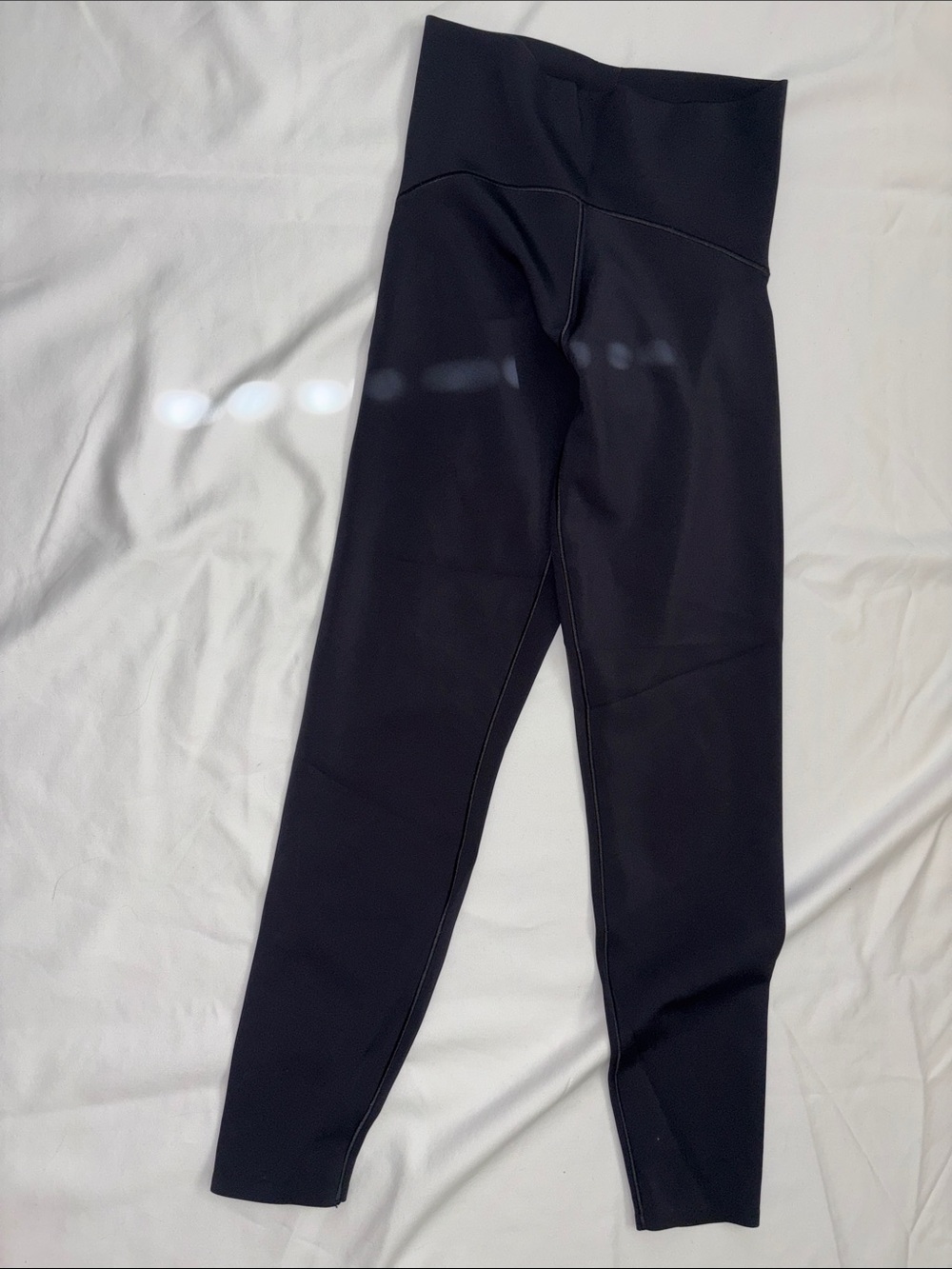 aerie High-Waist Black Leggings with Sculpting Seams